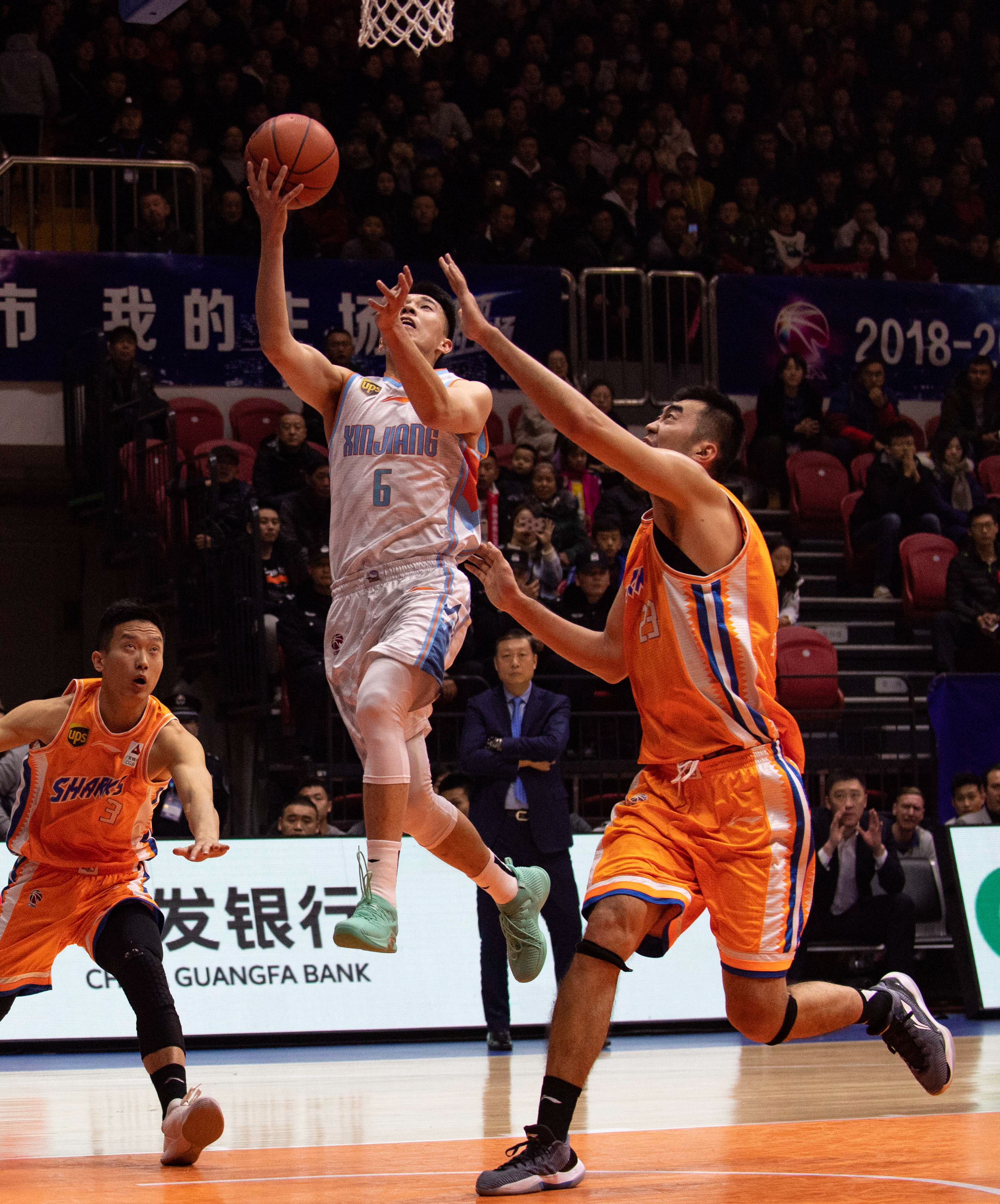 下去年泰山 下去年泰山