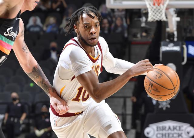 场中场的较 场中场的较