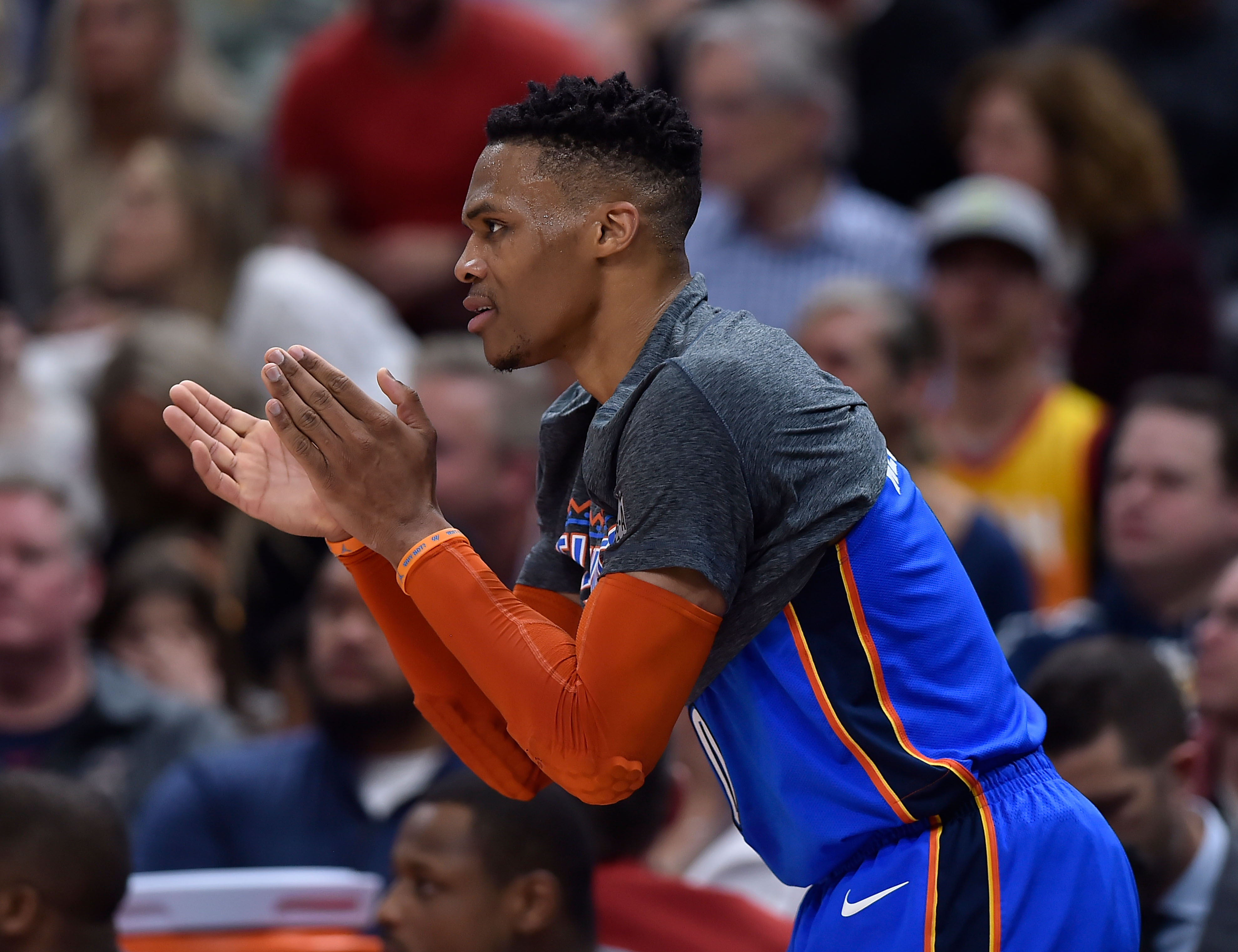 导致阵容难 导致阵容难